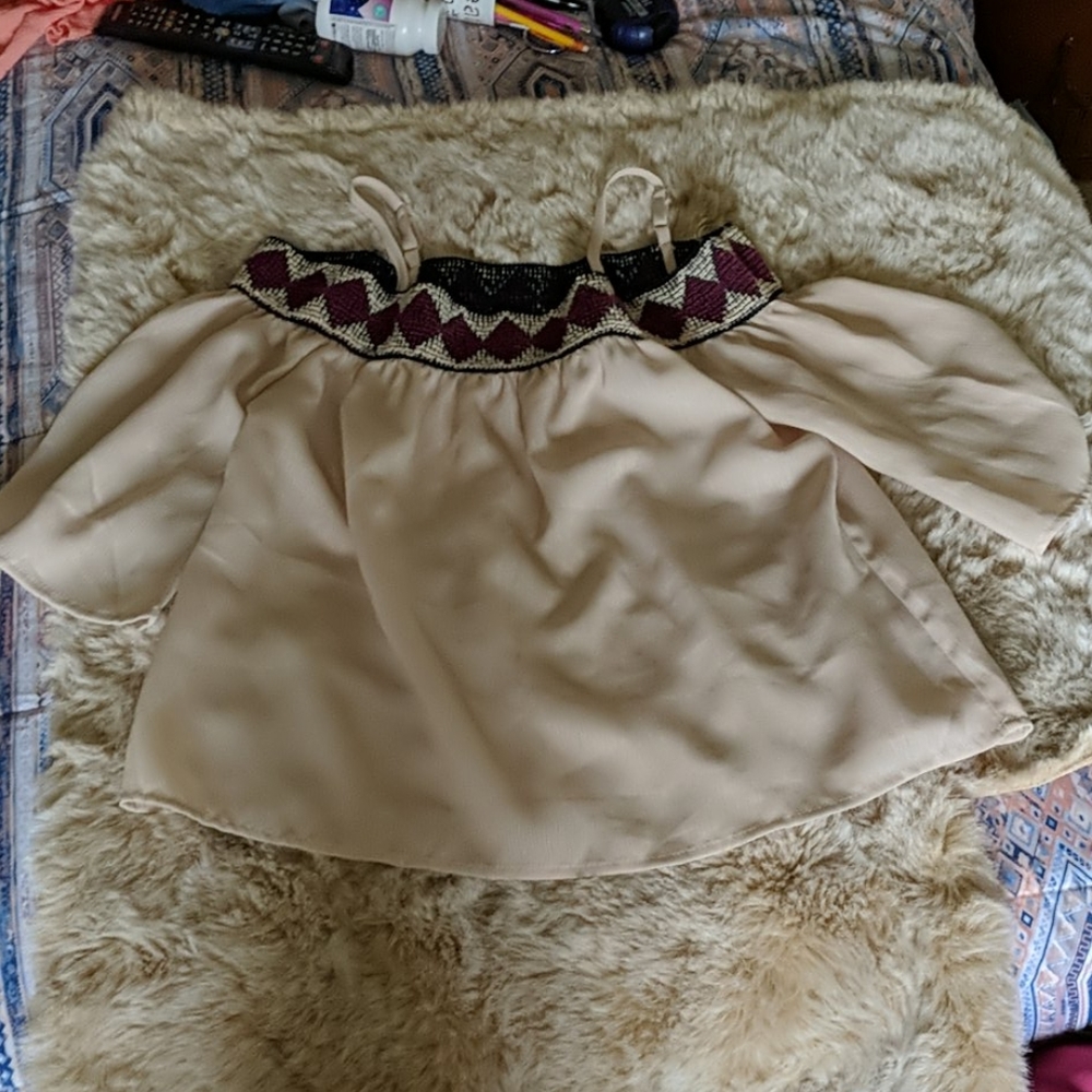 A cute top.